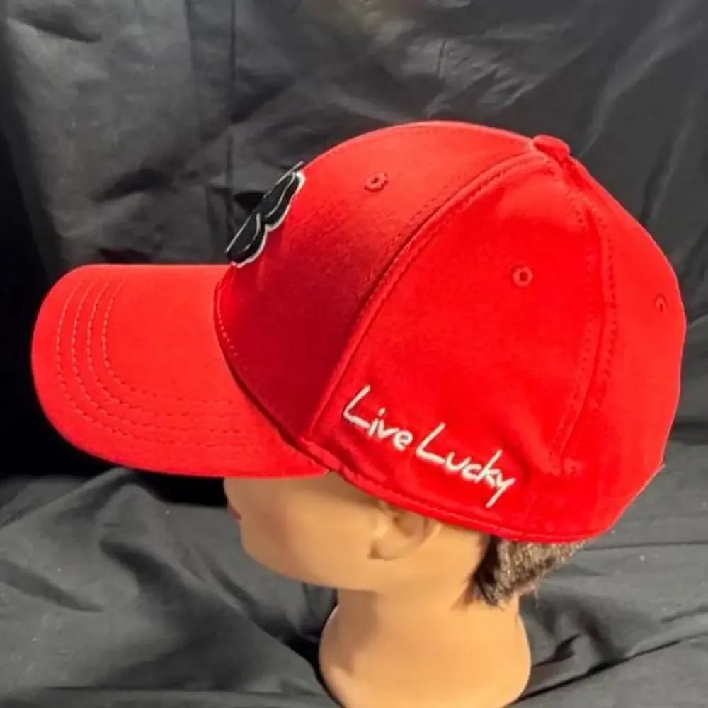 🚨 Premium Black Clover 29 Red & Black Stretch Fit “Live Lucky” Golf Hat Cap 🧢